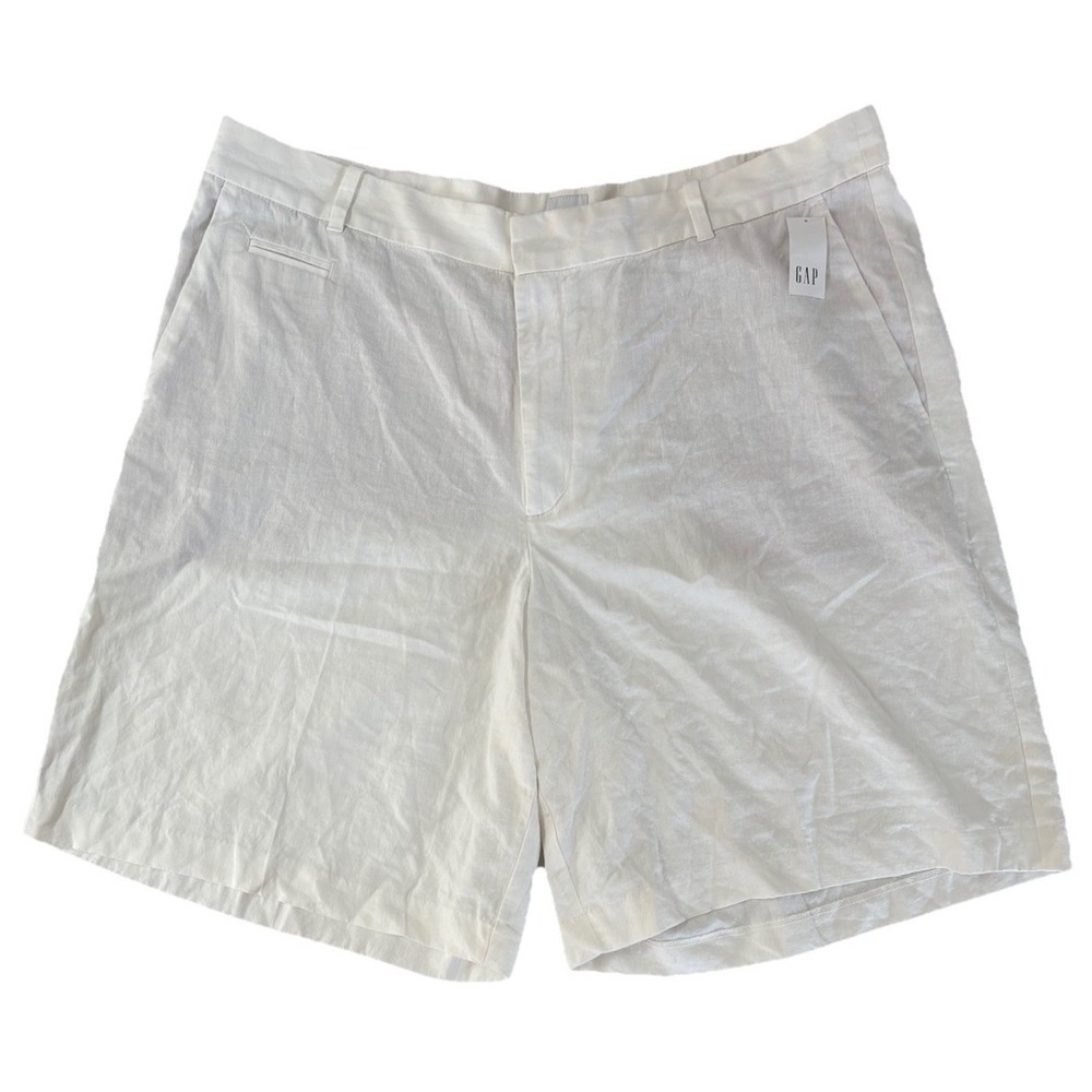 NWT Gap 365 Low Rise Linen Blend Trouser Shorts White Size 18, 9" Inseam 780784